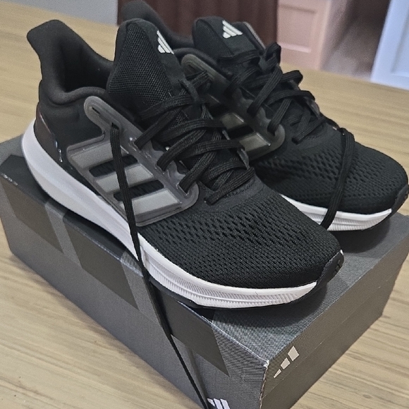 Adidas Men's Black and White Athletic Shoes - Picture 2 of 5